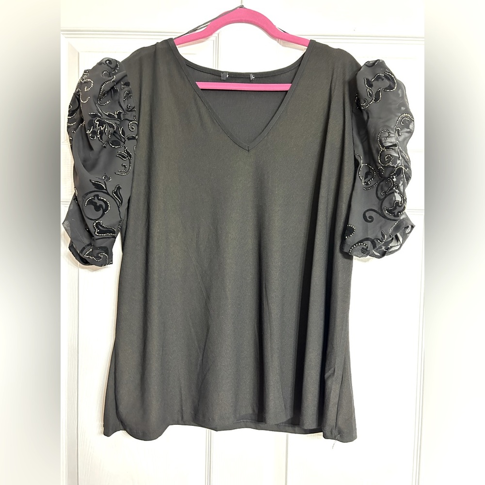 Black puff sleeve blouse 2x
